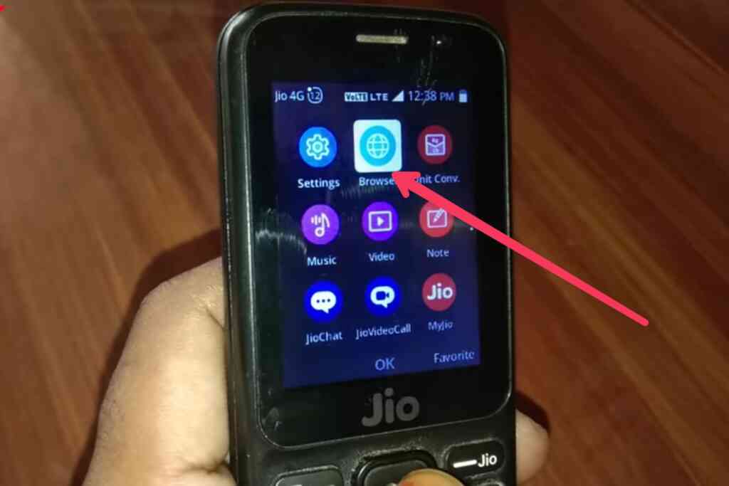 How to Download Video in Jio Phone (2020) 